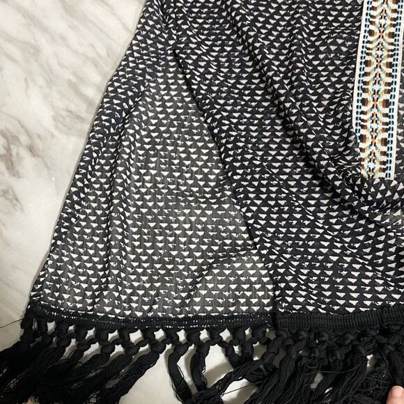 Xhilaration‎ Black White Kimono Cardigan Boho Fringe Trim Size M - Picture 10 of 13